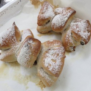 親子でクッキング～おいしいパンづくり～
